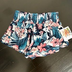 Spiritual gangster Waikiki smocked short